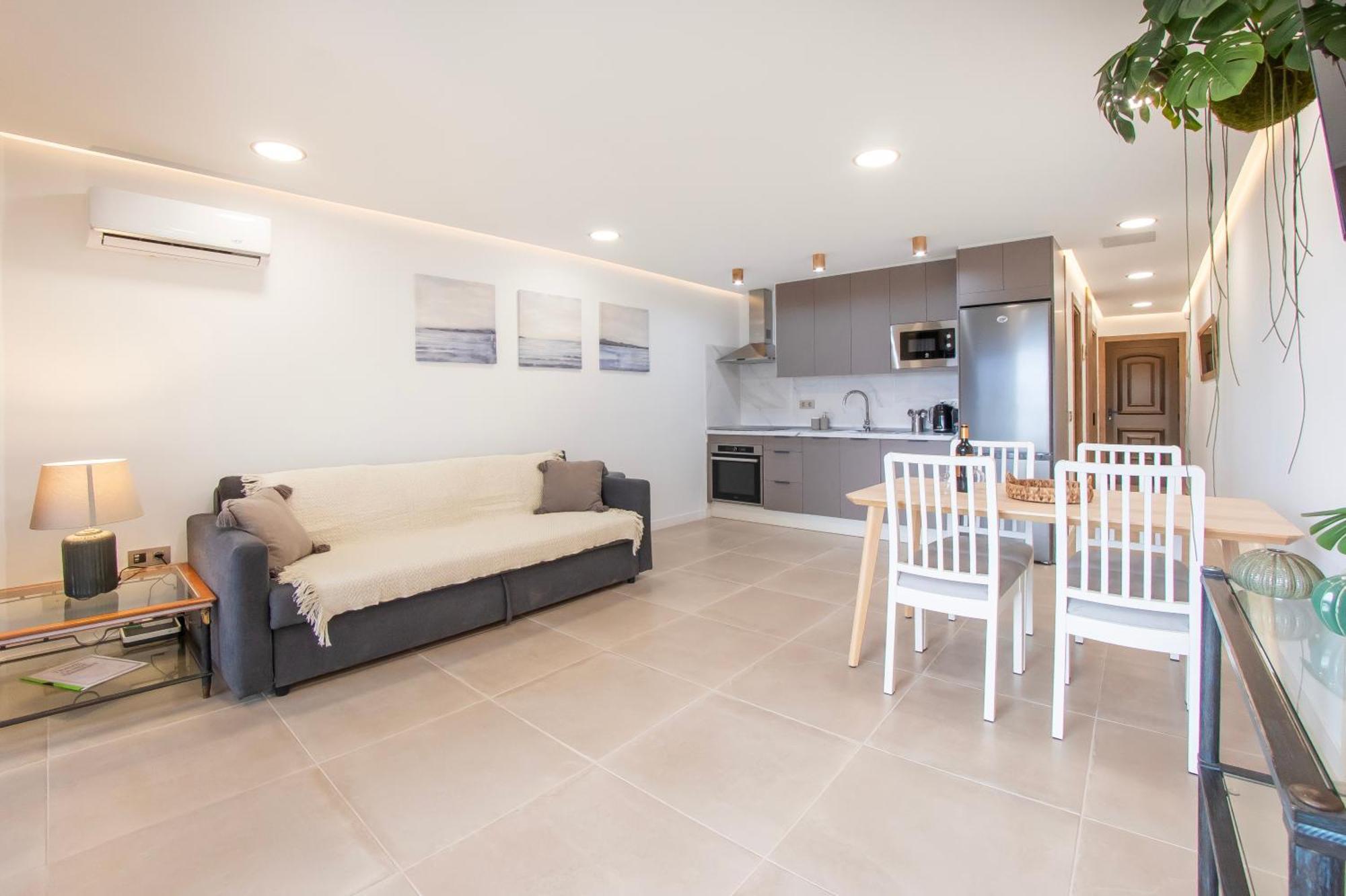 Newly Renovated, Luxurious Apartment With A Heated Pool, 259 San Miguel de Abona Exteriör bild