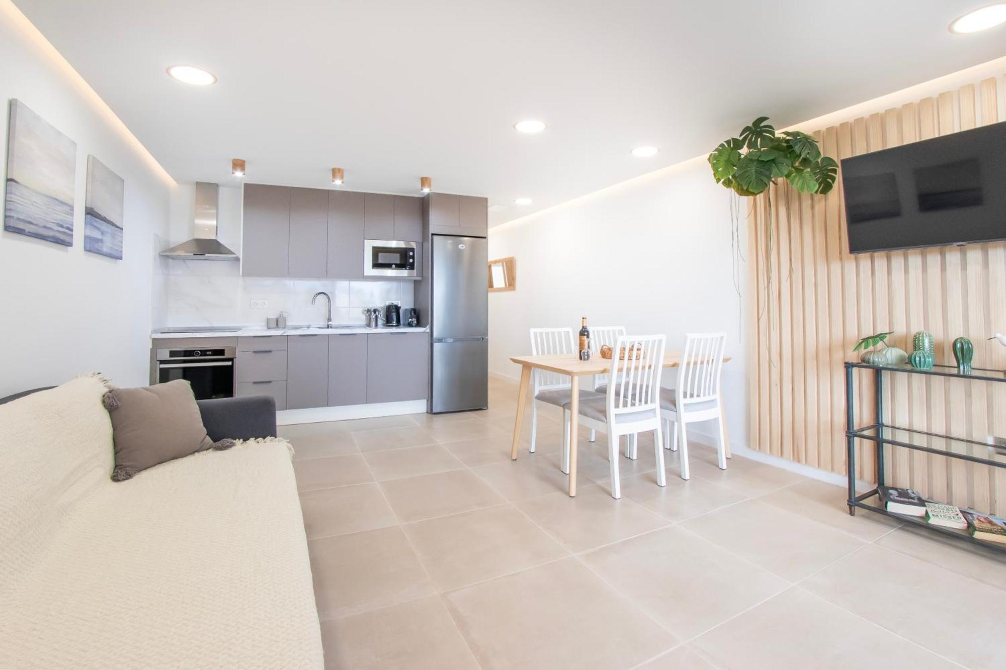 Newly Renovated, Luxurious Apartment With A Heated Pool, 259 San Miguel de Abona Exteriör bild